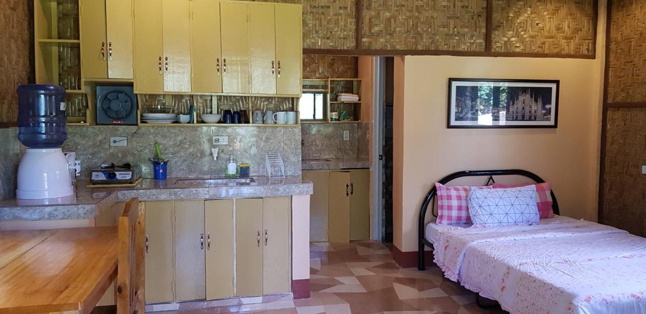 Paco'S Garden Home Stay マンバヤオ エクステリア 写真