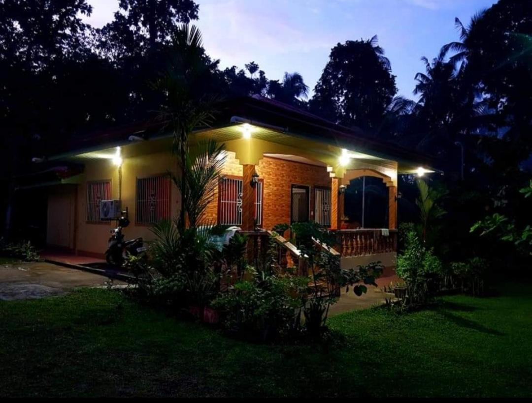 Paco'S Garden Home Stay マンバヤオ エクステリア 写真